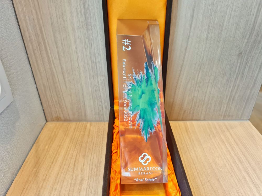Award Febrianti - Marketing Summarecon Bekasi (3)