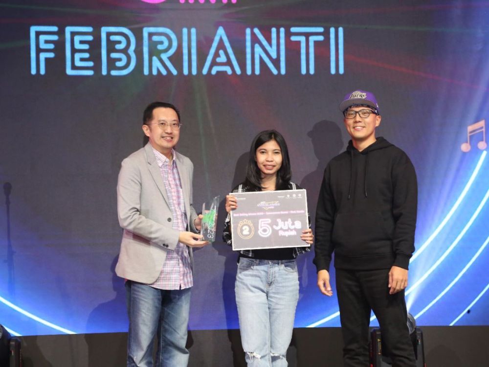 Award Febrianti - Marketing Summarecon Bekasi (4)